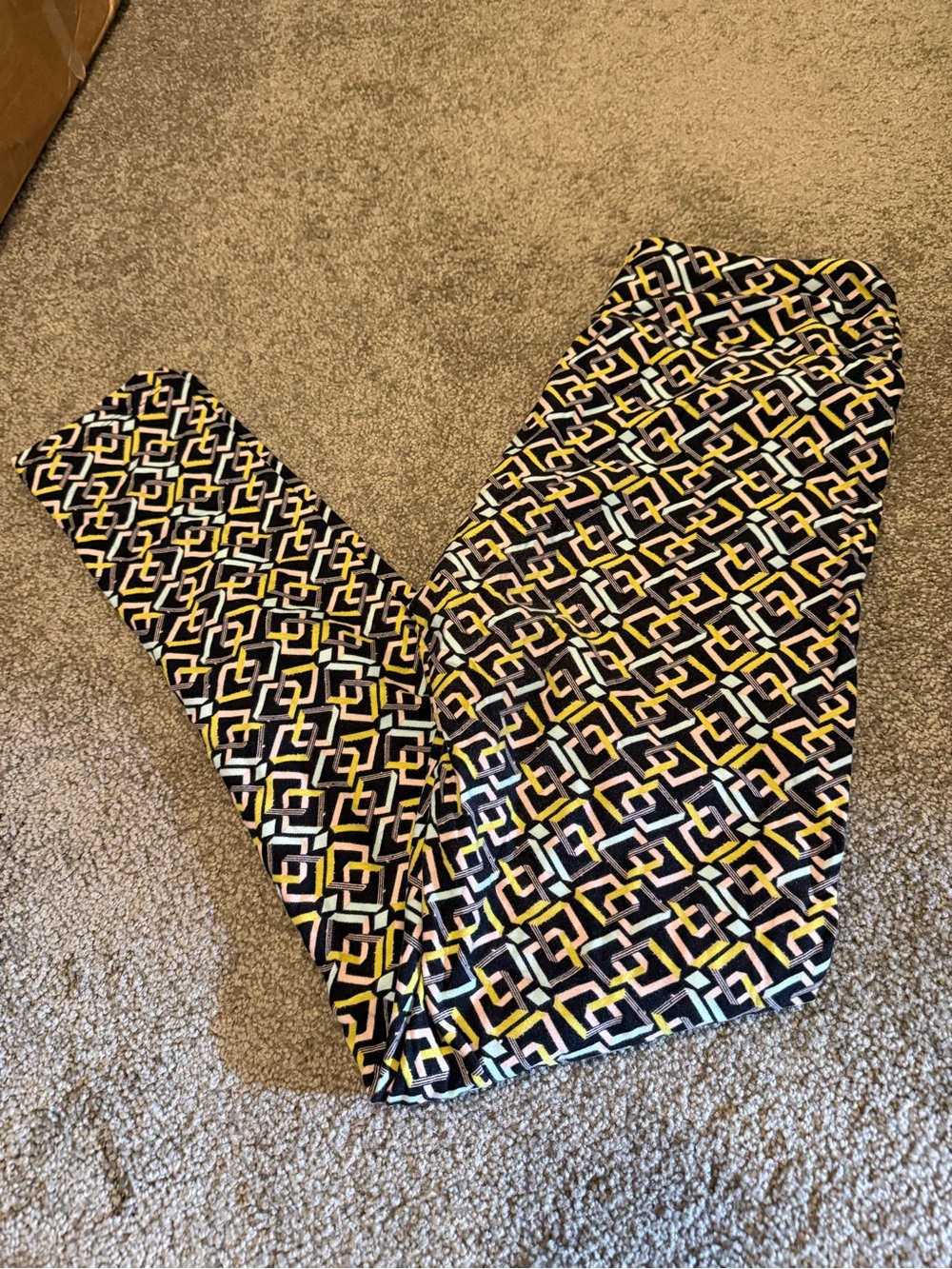 Lularoe Diamond Full Length Leggings